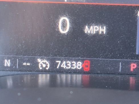 Used 2019 GMC Canyon SLE w/ Driver Alert Package image 29