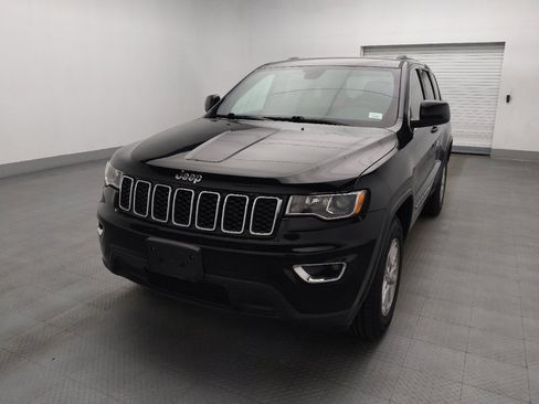 Used 2018 Jeep Grand Cherokee Laredo AWD/4WD image 15