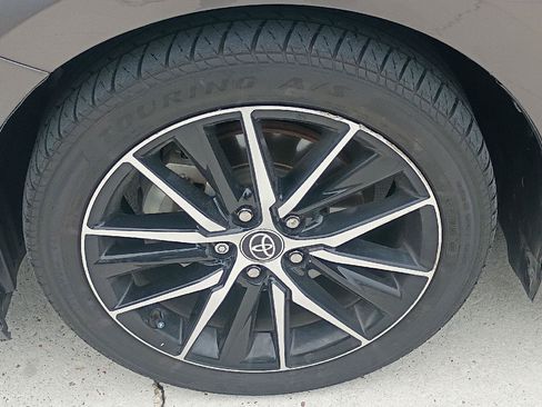 Used 2023 Toyota Camry SE FWD image 24