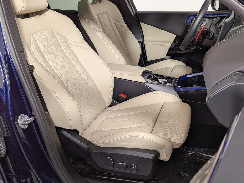 Used 2026 BMW X3 M50 AWD/4WD image 28