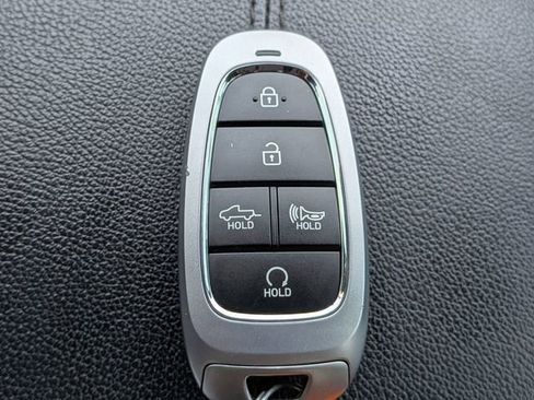 Used 2023 Hyundai Santa Cruz Limited AWD/4WD image 31