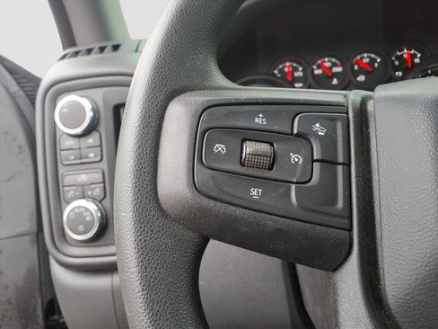 Used 2024 GMC Sierra 1500 Pro w/ Pro Value Package image 17