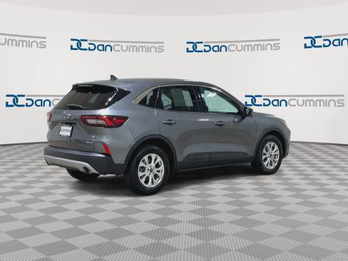 Used 2024 Ford Escape Active AWD/4WD image 8