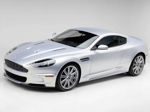 Used 2009 Aston Martin DBS Coupe RWD image 18
