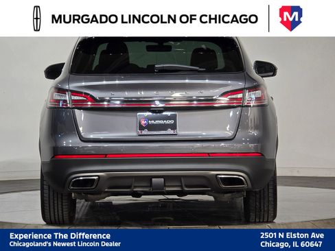 Used 2021 Lincoln Nautilus Reserve w/ Monochromatic Package image 7