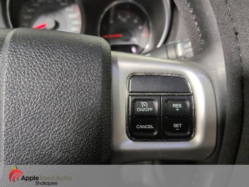 Used 2011 Dodge Avenger Heat image 21
