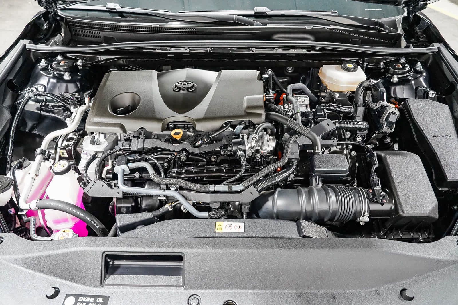 Used 2025 Toyota Camry LE w/ Convenience Package FWD image 27
