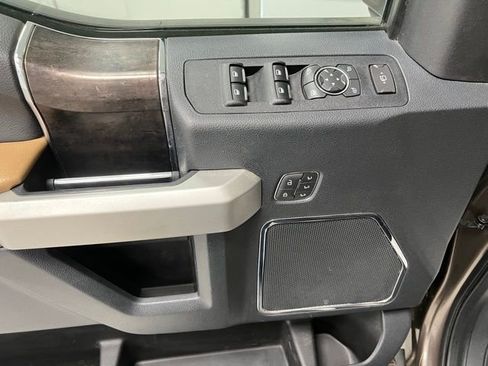 Used 2022 Ford F350 Lariat w/ Lariat Value Package image 22