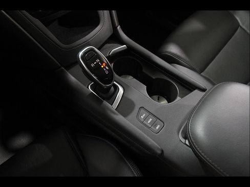 Used 2019 Cadillac XT5 Luxury w/ LPO, Black Ice Package AWD/4WD image 17