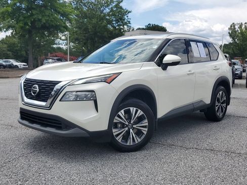Used 2021 Nissan Rogue SV w/ Premium Package FWD image 34