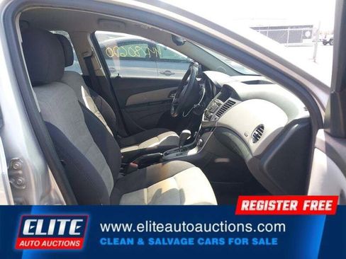 Used 2012 Chevrolet Cruze LS w/ Connectivity Package image 10