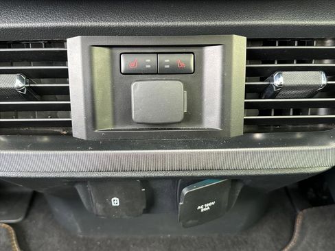 Certified 2023 Ford F150 Platinum w/ Equipment Group 701A High image 12