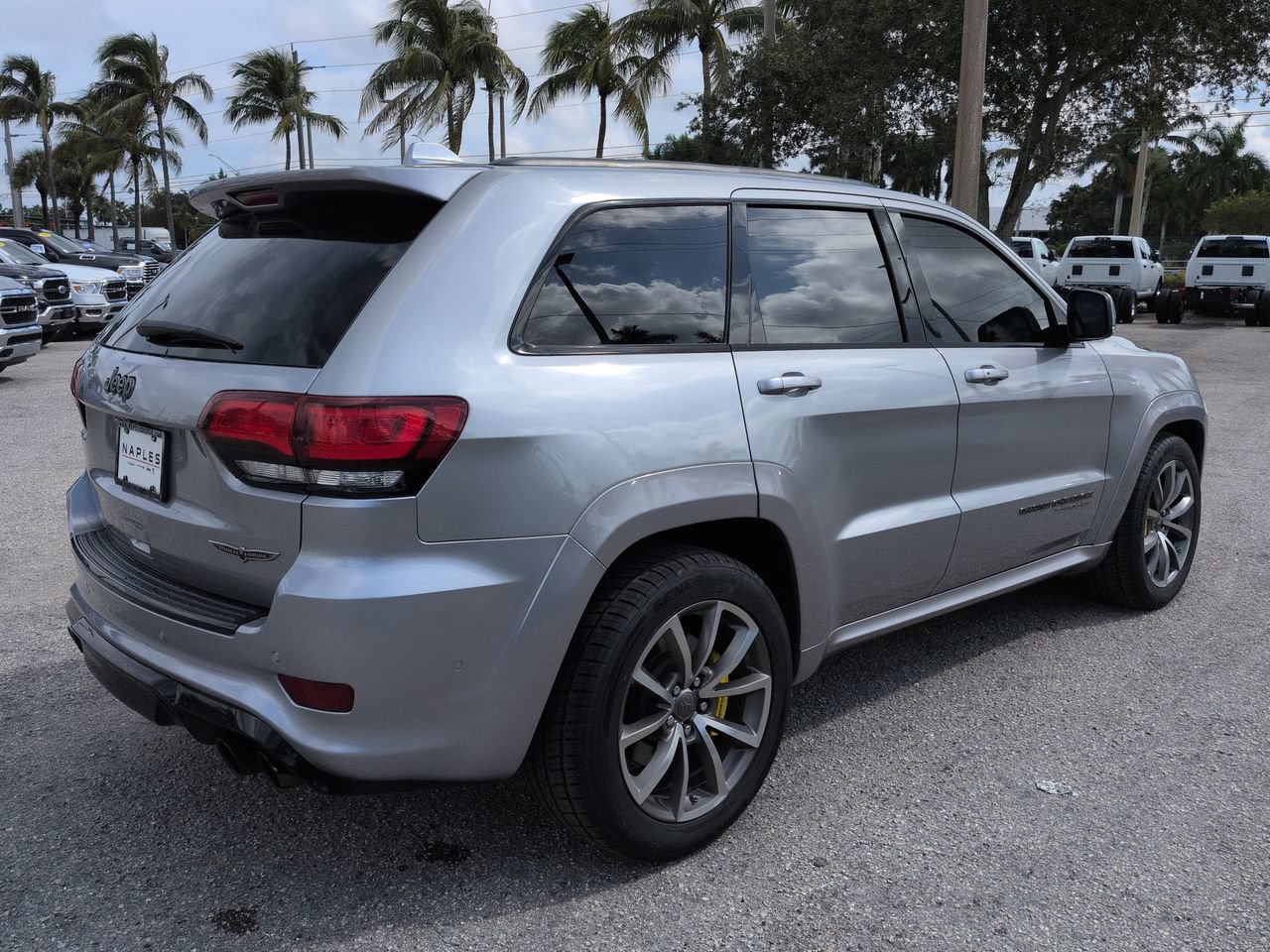 Used 2018 Jeep Grand Cherokee Trackhawk AWD/4WD image 5