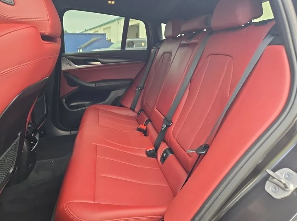 Used 2022 BMW X4 M40i AWD/4WD image 6