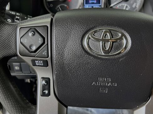 Used 2021 Toyota Tacoma SR5 image 19