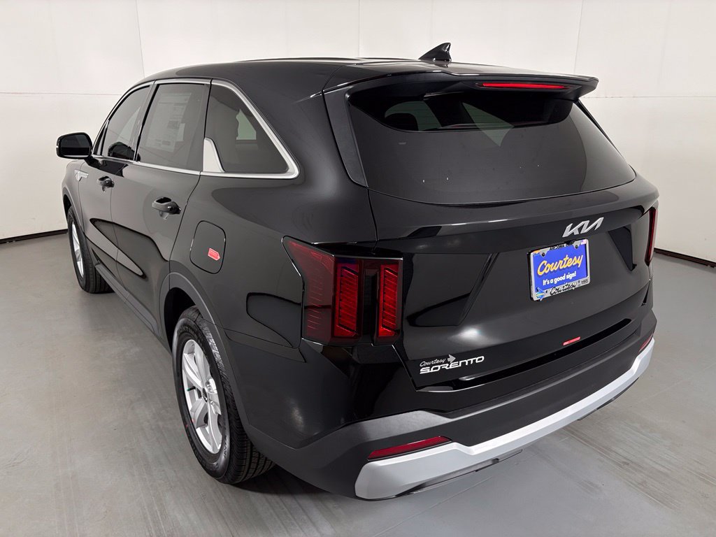 New 2026 Kia Sorento LX FWD image 6