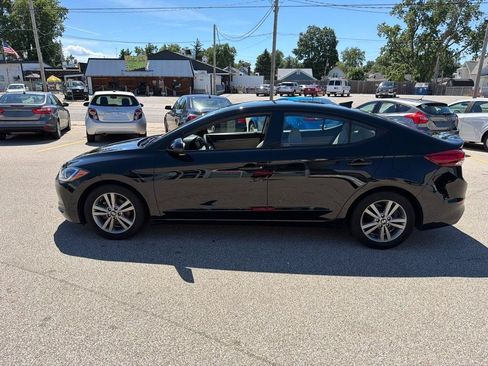 Used 2017 Hyundai Elantra SE FWD image 5