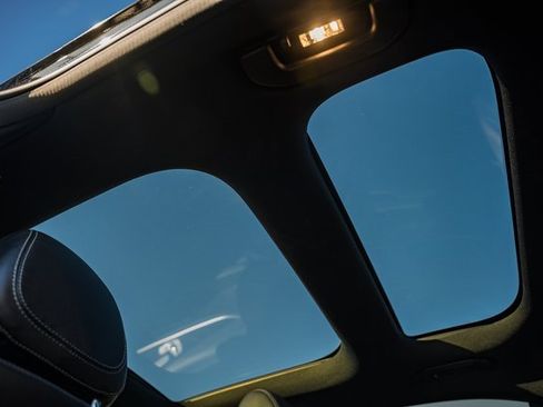 Used 2023 Mercedes-Benz E 350 E 350 image 32