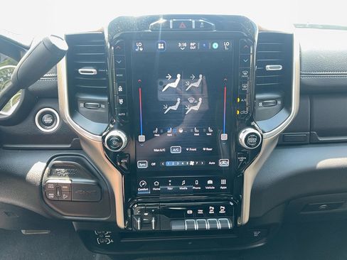 Used 2023 RAM 2500 Laramie AWD/4WD image 20
