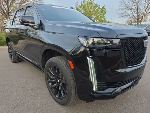 Certified 2024 Cadillac Escalade Sport Platinum image 8