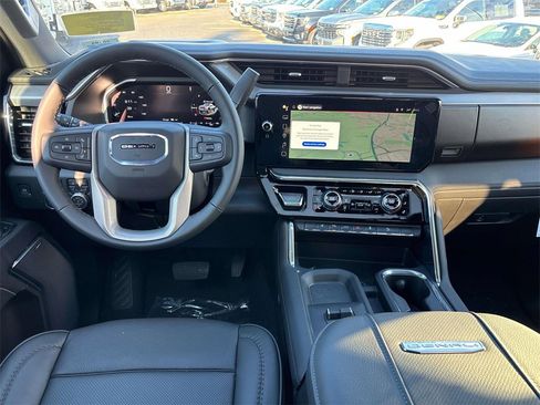 New 2026 GMC Sierra 3500 Denali w/ Denali Reserve Package image 7