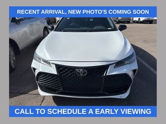Used 2019 Toyota Avalon Touring w/ Advanced Safety Package video 1