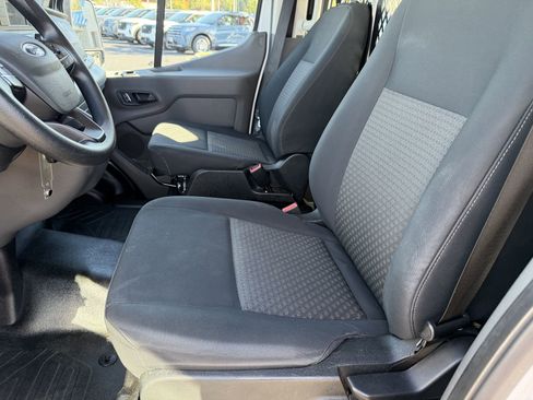 Used 2024 Ford Transit 250 Low Roof w/ Exterior Upgrade Package image 18