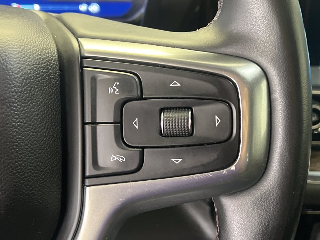 Used 2024 Chevrolet Silverado 1500 RST AWD/4WD image 25