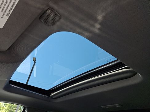 Used 2019 GMC Sierra 1500 Denali w/ Denali Ultimate Package image 14