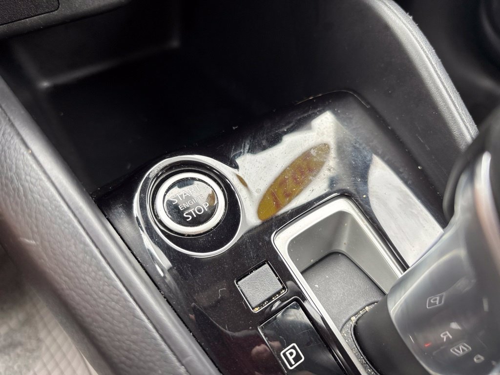 Used 2021 Nissan Kicks S FWD image 28