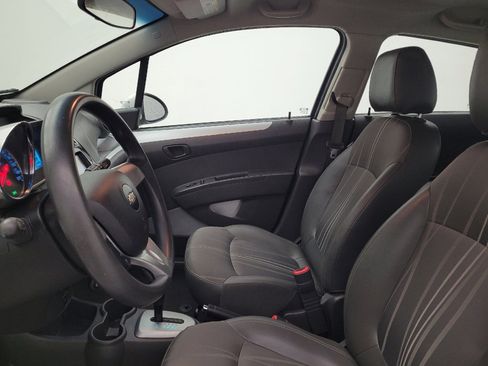 Used 2015 Chevrolet Spark LT image 17