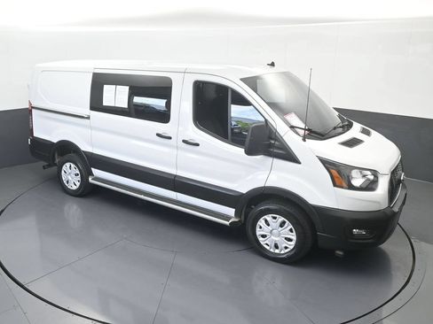Used 2024 Ford Transit 250 Low Roof w/ Exterior Upgrade Package RWD image 40
