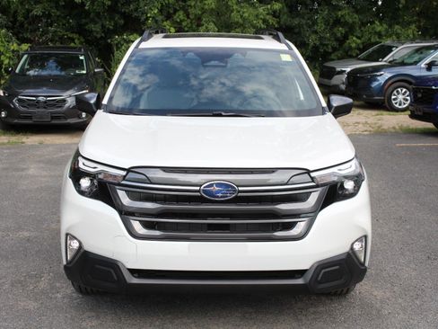 New 2026 Subaru Forester Premium AWD/4WD image 2