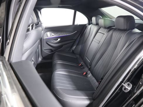 Used 2022 Mercedes-Benz E 450 4MATIC Sedan image 35