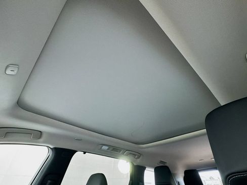 Certified 2026 INFINITI QX60 Luxe w/ Cargo Package FWD image 23