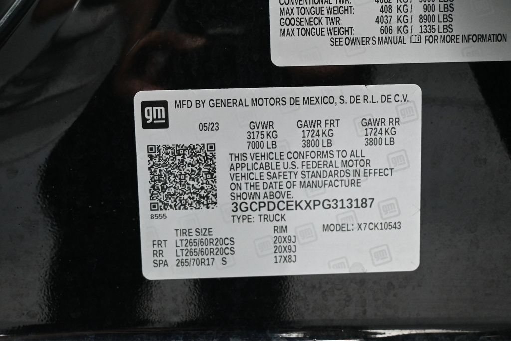 Certified 2023 Chevrolet Silverado 1500 Custom Trail Boss w/ LPO, Dark Essentials Package AWD/4WD image 15