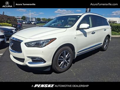Used 2020 INFINITI QX60 Luxe w/ Essential Package