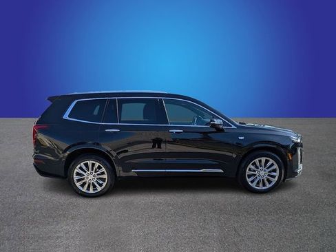 Used 2024 Cadillac XT6 Premium Luxury AWD/4WD image 6