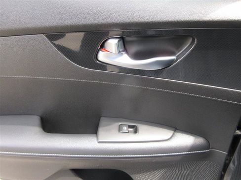 Used 2024 Kia Forte GT-Line FWD image 23