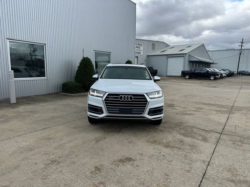 Used 2017 Audi Q7 3.0T Premium Plus w/ Premium Plus Package image 2