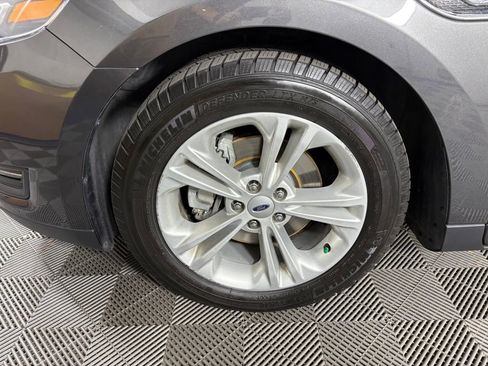 Certified 2019 Ford Taurus SEL w/ Equipment Group 201A image 11