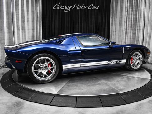 Used 2005 Ford GT image 5