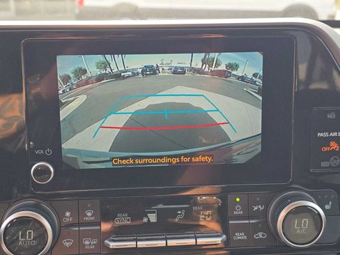 Certified 2026 Toyota Highlander XLE AWD/4WD image 29
