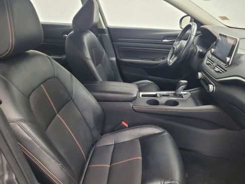 Used 2022 Nissan Altima 2.5 SR image 21