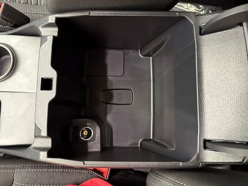 New 2025 Ford Ranger XL image 28