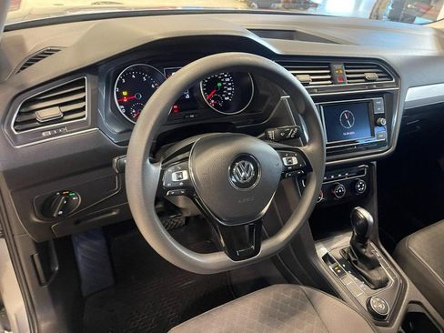 Used 2019 Volkswagen Tiguan S w/ 3rd Row Seat Package AWD/4WD image 14