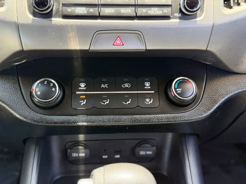 Used 2014 Kia Sportage LX AWD/4WD image 37