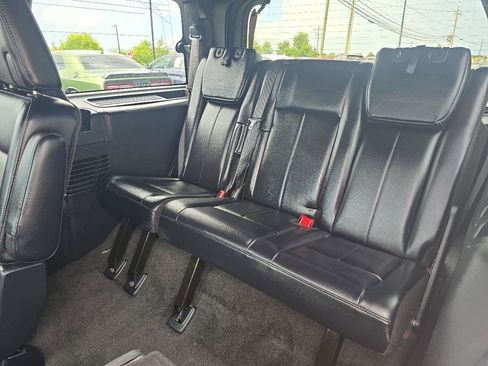 Used 2017 Ford Expedition Limited w/ Equipment Group 301A AWD/4WD image 13