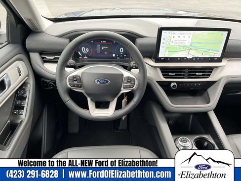 New 2026 Ford Explorer Active w/ Active Comfort Package image 12