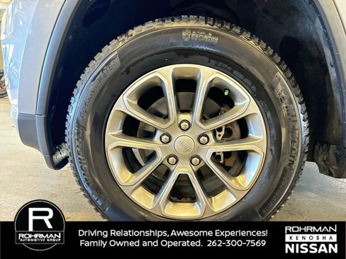 Used 2015 Jeep Grand Cherokee Limited image 5